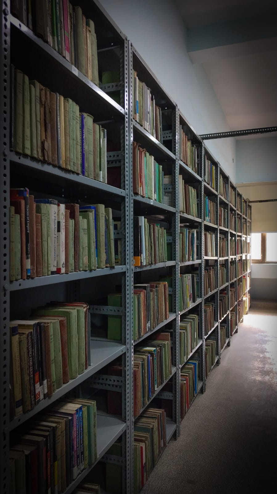 Kirori Mal College Library